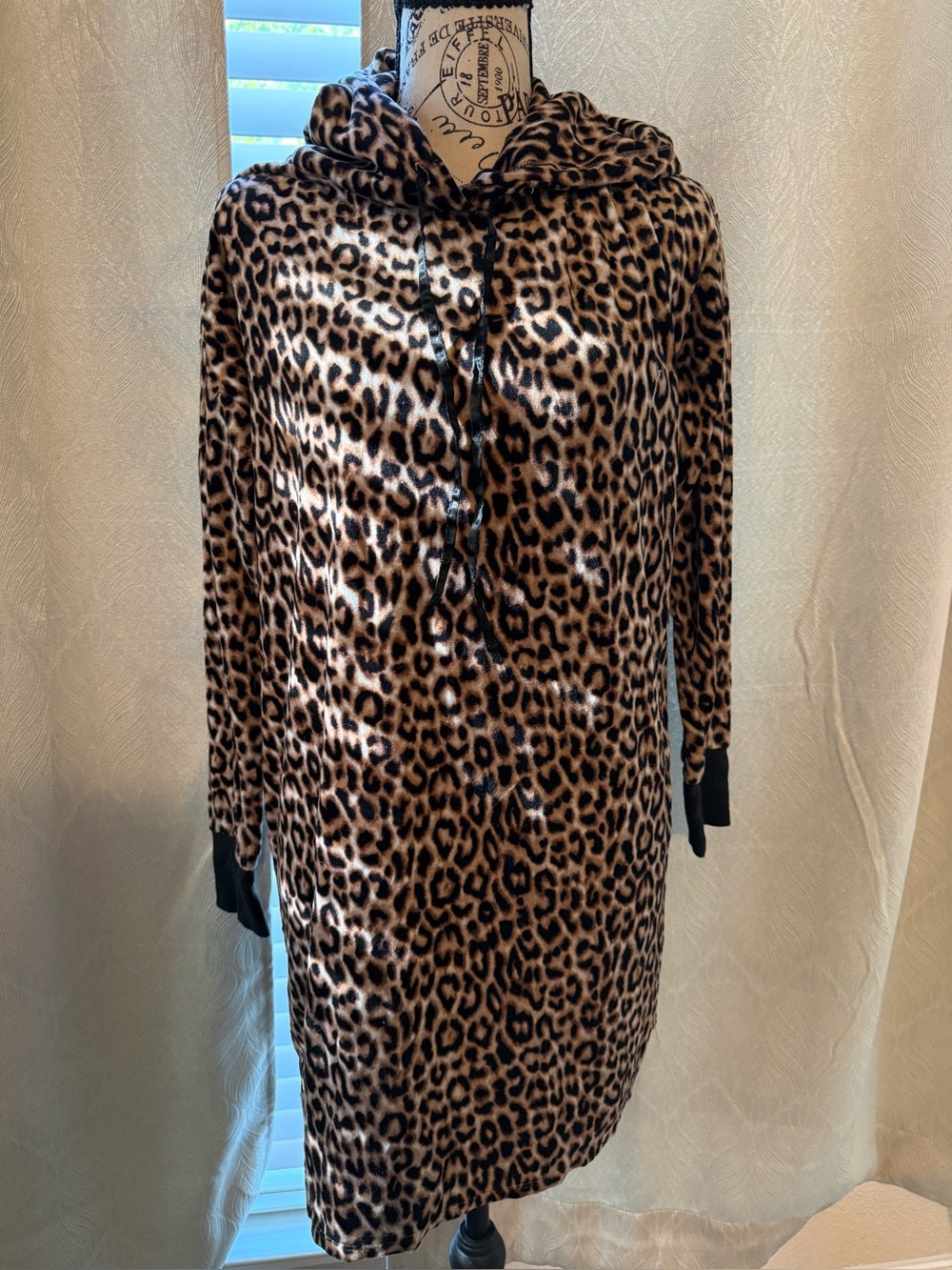 Betsy Johnson Cozy Season Leopard Print Hooded Night Gown Loungwear Dress -SzS
